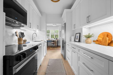 Photo 4 at 845 - 21 Dale Avenue, Moore Park, Toronto