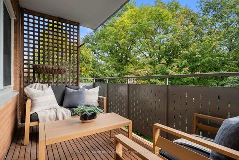 Photo 10 at 845 - 21 Dale Avenue, Moore Park, Toronto