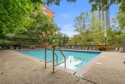Photo 14 at 845 - 21 Dale Avenue, Moore Park, Toronto