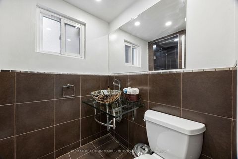 Photo 13 at 21 Toynbee Trail, Guildwood, Toronto