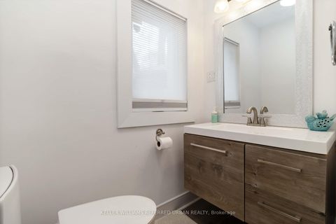Photo 7 at 310 Senlac Road, Willowdale West, Toronto
