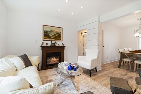 Photo 10 at 310 Senlac Road, Willowdale West, Toronto