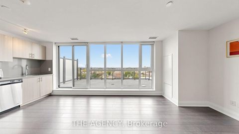 Photo 15 at 605 - 16 McAdam Avenue, Glen Park, Toronto