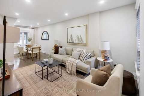 Photo 7 at 1265 Woodbine Avenue, Lumsden, Toronto