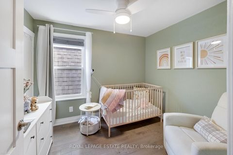 Photo 14 at 1265 Woodbine Avenue, Lumsden, Toronto