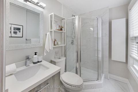 Photo 15 at 1265 Woodbine Avenue, Lumsden, Toronto