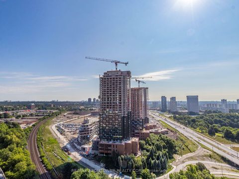 Photo 23 at 2208 - 30 Inn On The Park Drive, Don Mills, Toronto