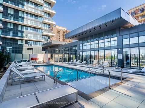 Photo 32 at 2208 - 30 Inn On The Park Drive, Don Mills, Toronto