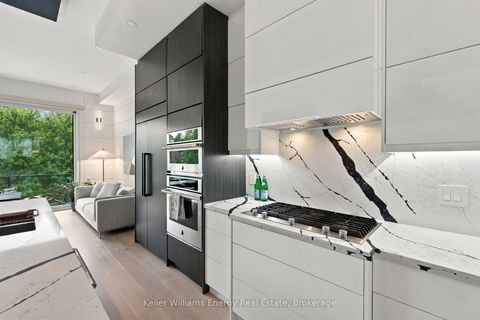 Photo 10 at 17 Walford Road, Kingsway South, Toronto