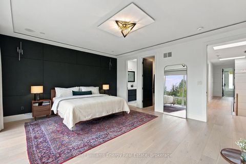 Photo 21 at 17 Walford Road, Kingsway South, Toronto