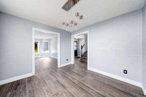 Photo 11 at 1944 Applewood Avenue, Alcona, Innisfil