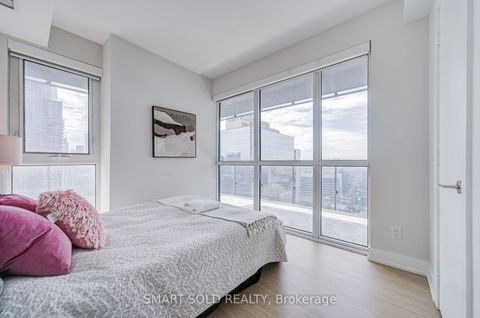 Photo 12 at 3211 - 7 Grenville Street, Bay Street Corridor, Toronto
