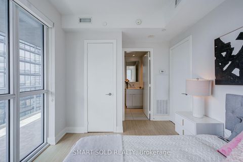 Photo 14 at 3211 - 7 Grenville Street, Bay Street Corridor, Toronto