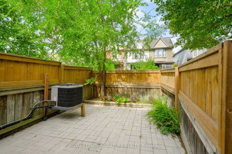 Photo 3 at 23 Myrtle Avenue, South Riverdale, Toronto