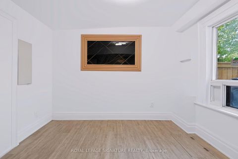 Photo 6 at 23 Myrtle Avenue, South Riverdale, Toronto