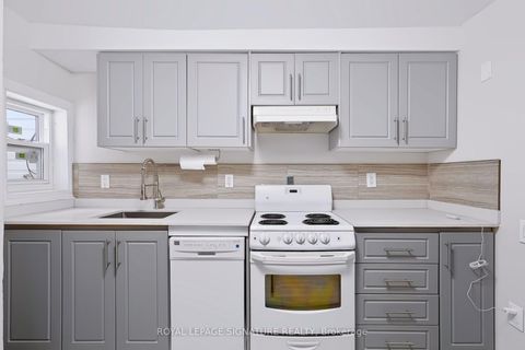 Photo 8 at 23 Myrtle Avenue, South Riverdale, Toronto