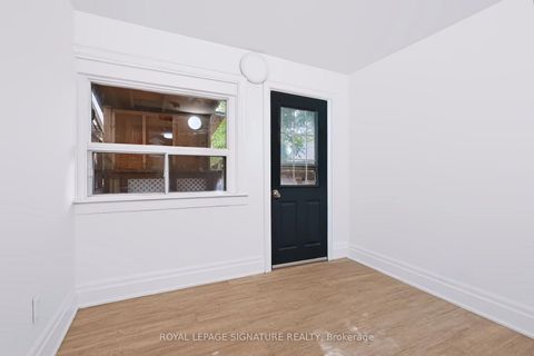 Photo 13 at 23 Myrtle Avenue, South Riverdale, Toronto