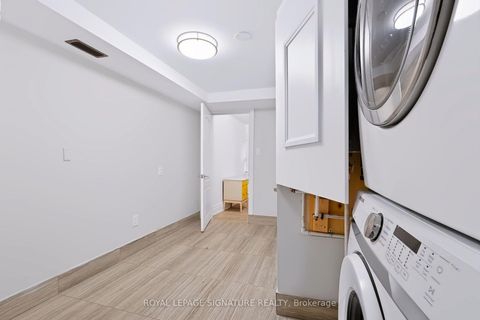 Photo 18 at 23 Myrtle Avenue, South Riverdale, Toronto