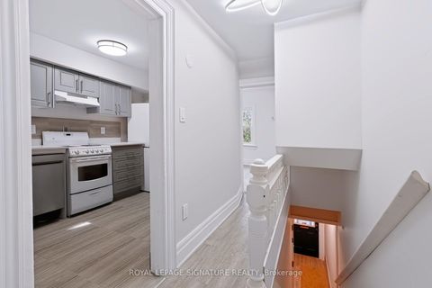 Photo 20 at 23 Myrtle Avenue, South Riverdale, Toronto