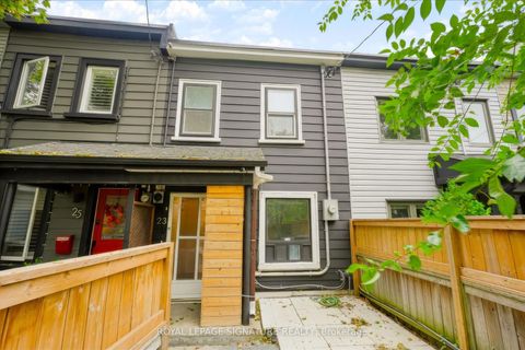 Photo 33 at 23 Myrtle Avenue, South Riverdale, Toronto