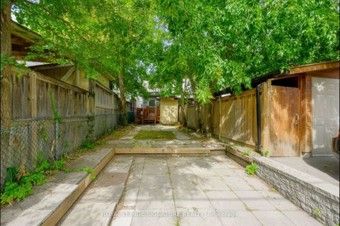 Photo 39 at 23 Myrtle Avenue, South Riverdale, Toronto