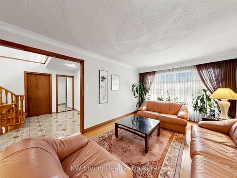 Photo 6 at 143 Sanwood Boulevard, Steeles, Toronto