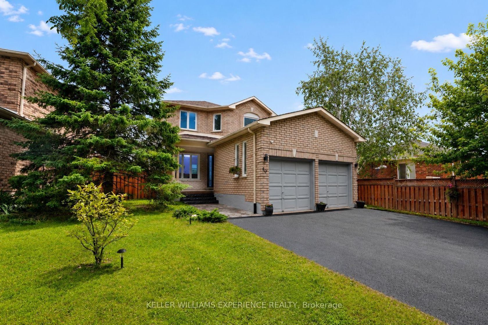 60 Nicholson Drive, Ardagh, Barrie photo number 2