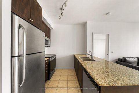 Photo 5 at 1301 - 88 Broadway Avenue, Mount Pleasant West, Toronto