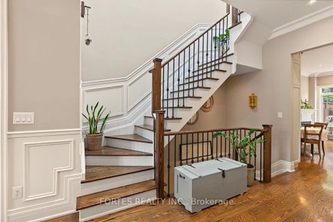Photo 13 at 154 Holborne Avenue, East York, Toronto