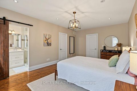Photo 17 at 154 Holborne Avenue, East York, Toronto
