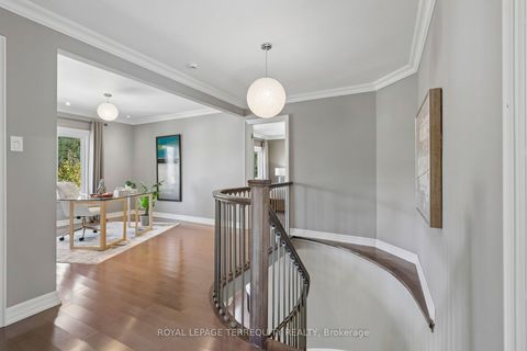 Photo 22 at 10 Scarboro Avenue, Highland Creek, Toronto