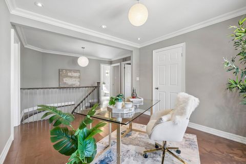 Photo 24 at 10 Scarboro Avenue, Highland Creek, Toronto