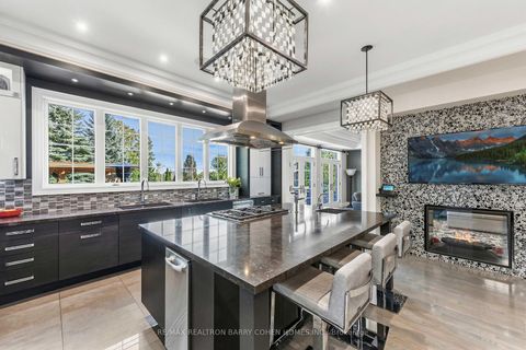 Photo 14 at 65 Parr Place, Uplands, Vaughan