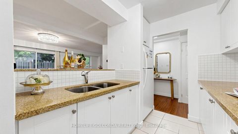 Photo 14 at 69 - 1290 Bridletowne Circle, L'Amoreaux, Toronto