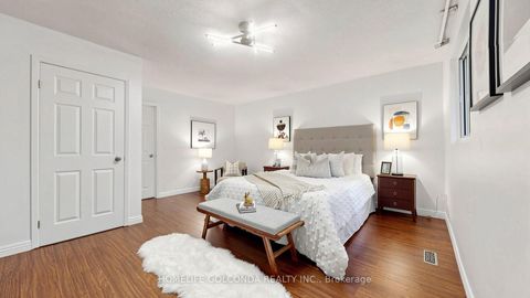Photo 21 at 69 - 1290 Bridletowne Circle, L'Amoreaux, Toronto