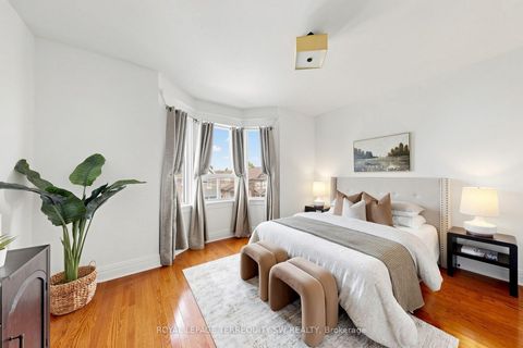 Photo 11 at 105 Barker Avenue, East York, Toronto