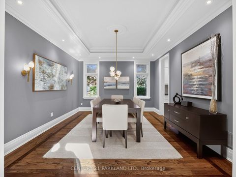 Photo 10 at 171 Oxford Street, Mill Pond, Richmond Hill