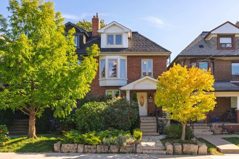 Photo 0 at 33 Beatrice Street, Bellwoods, Toronto