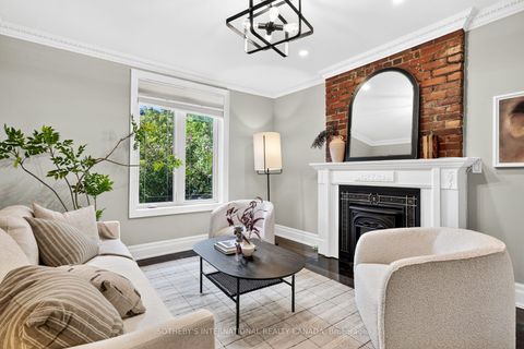Photo 14 at 33 Beatrice Street, Bellwoods, Toronto