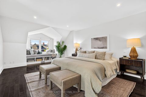 Photo 24 at 33 Beatrice Street, Bellwoods, Toronto