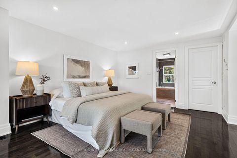 Photo 27 at 33 Beatrice Street, Bellwoods, Toronto