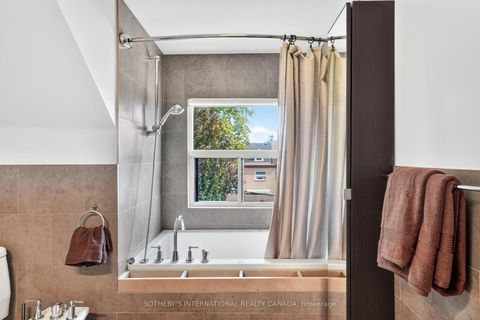 Photo 30 at 33 Beatrice Street, Bellwoods, Toronto