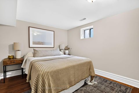 Photo 35 at 33 Beatrice Street, Bellwoods, Toronto