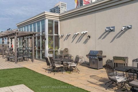 Photo 8 at 313 - 225 Wellesley Street E, South St. James Town, Toronto