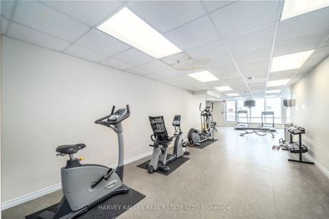 Photo 18 at 313 - 225 Wellesley Street E, South St. James Town, Toronto