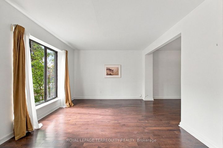 Photo 1 at 102 Anndale Drive, Willowdale East, Toronto