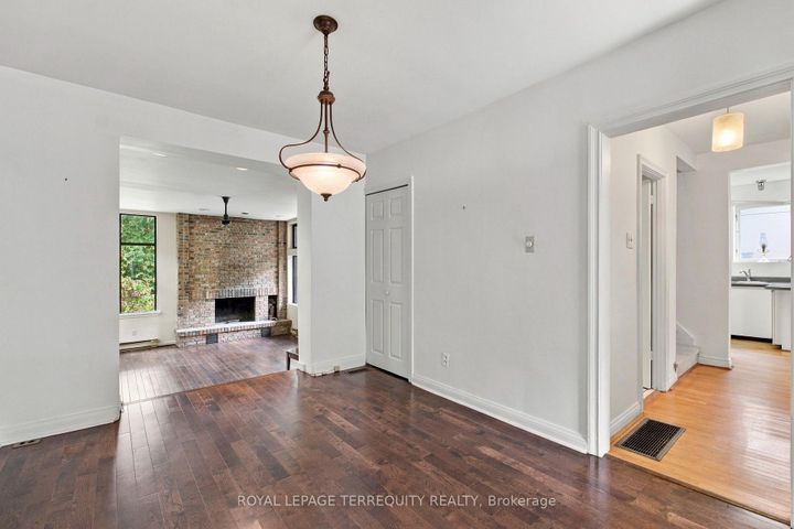 Photo 4 at 102 Anndale Drive, Willowdale East, Toronto