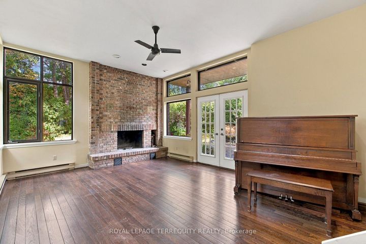 Photo 6 at 102 Anndale Drive, Willowdale East, Toronto
