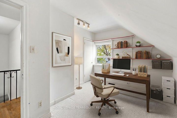 Photo 19 at 102 Anndale Drive, Willowdale East, Toronto