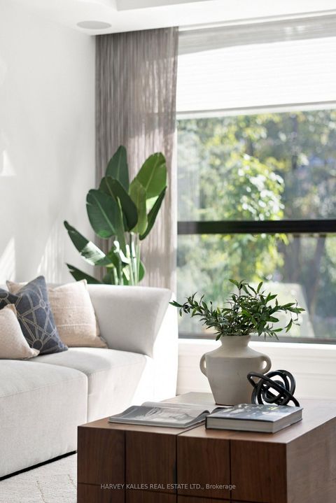 Photo 14 at 554 St Clements Avenue, Forest Hill North, Toronto